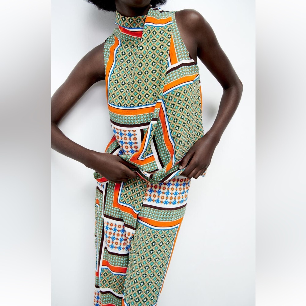 ZARA.. printed top